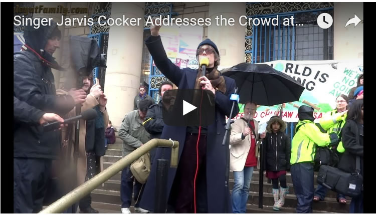Jarvis Cocker Addresses the Crowd at Sheffield City Hall Anti Tree Felling Protest